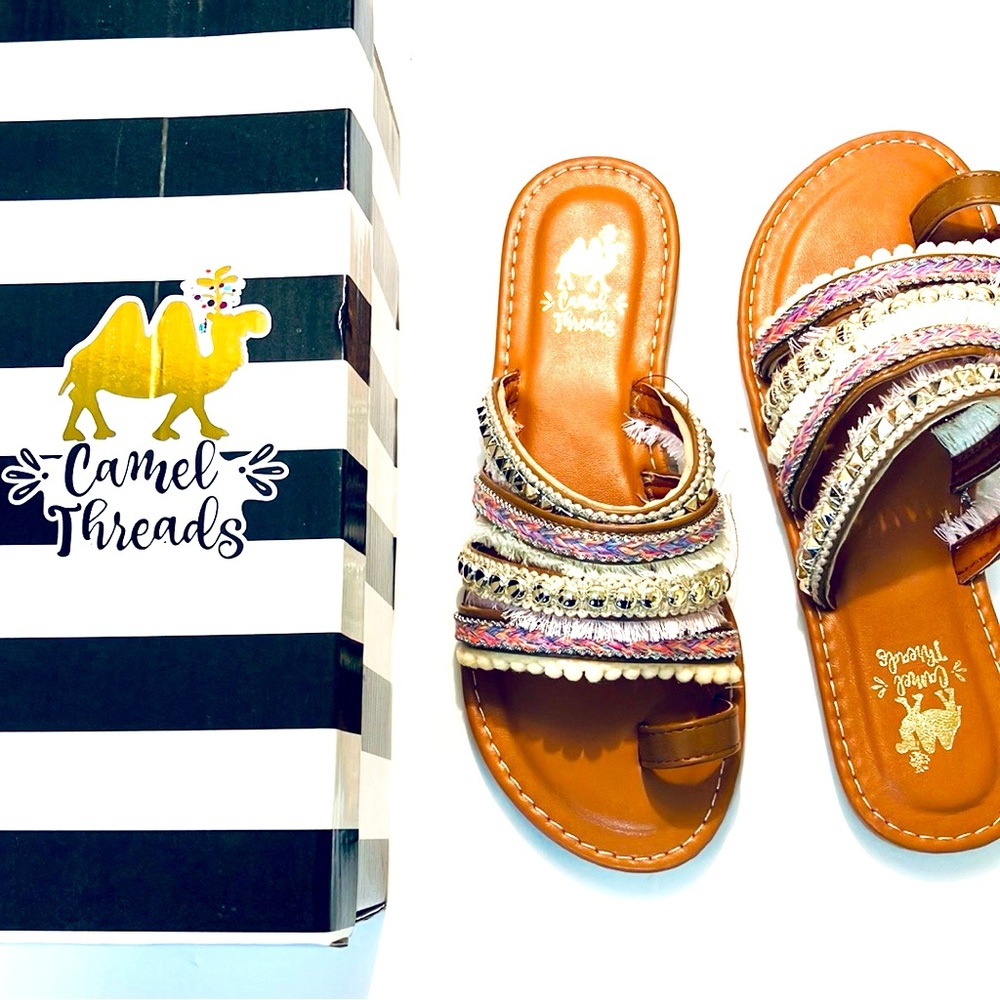 Camel Touch Pastel Shaded Decorative Sandals